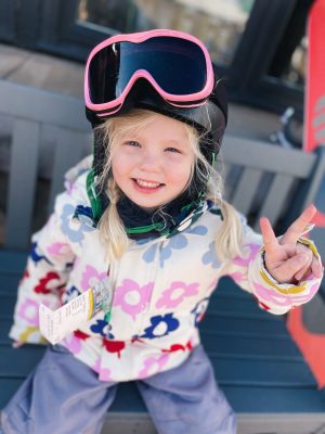 Hello Ivory Rose – by janene